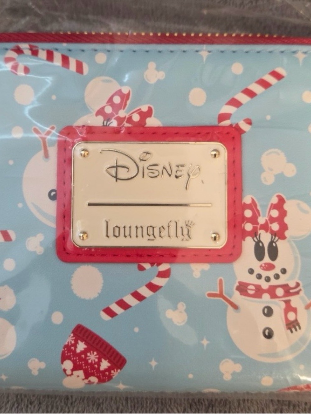 Loungefly Blue Minnie Snowman Kids Wallet with Pink Trim